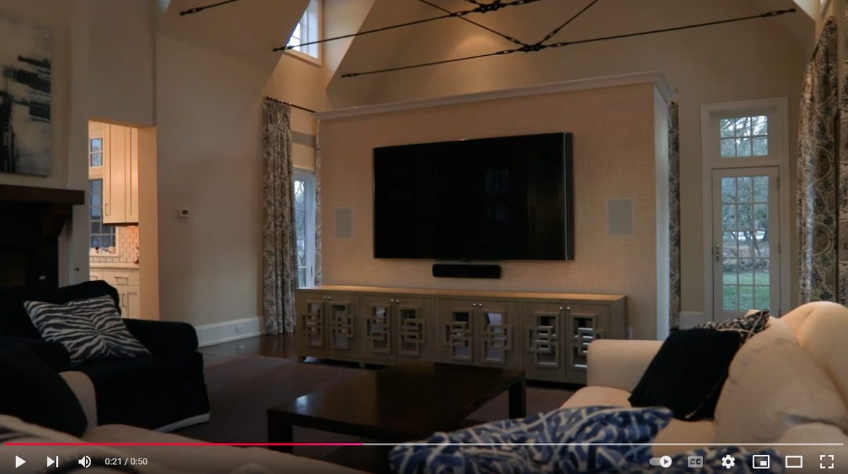 Virtual tour highlighting unique property features